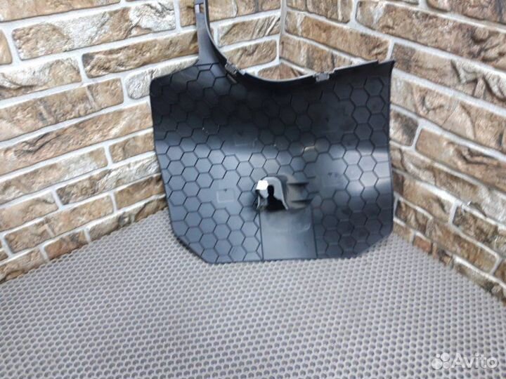 Накладка в салоне правая Mercedes-Benz Cls-Class