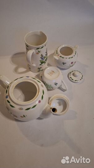 Чайник, сахарница, сливочник, молочник. Англия