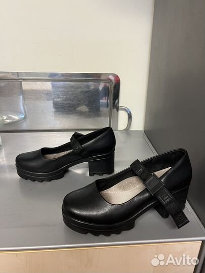 Туфли для девочки 36 размер