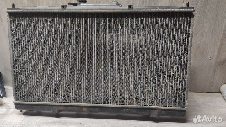 Радиатор охлаждения основной mitsubishi galant 8