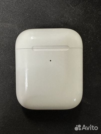 Беспроводной кейс AirPods 2 Wireless Charging