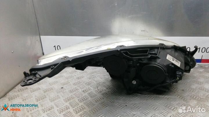 Фара левая Peugeot 3008 2010