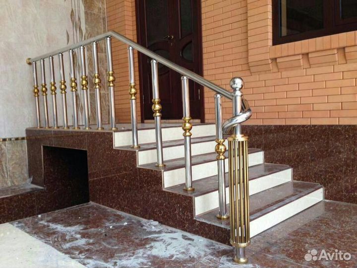 Стеклянные перила