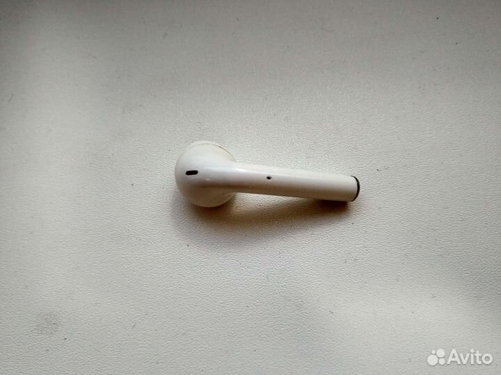 Наушник (состояние неизвестно)