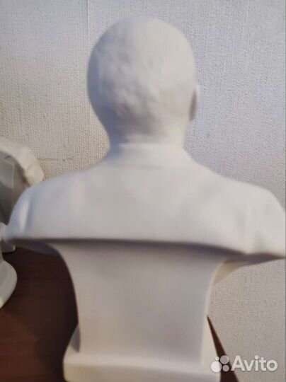 Ленин. Бюст