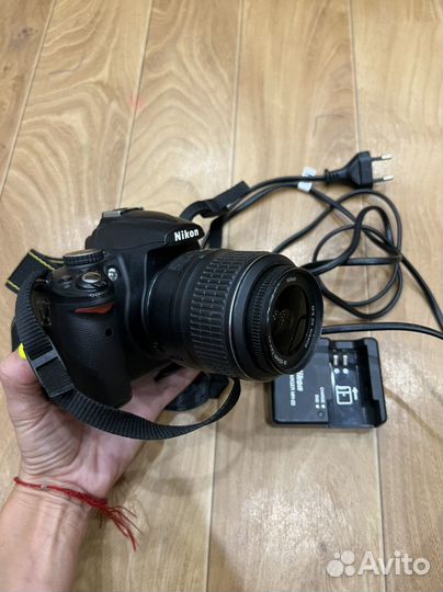 Зеркальный фотоаппарат