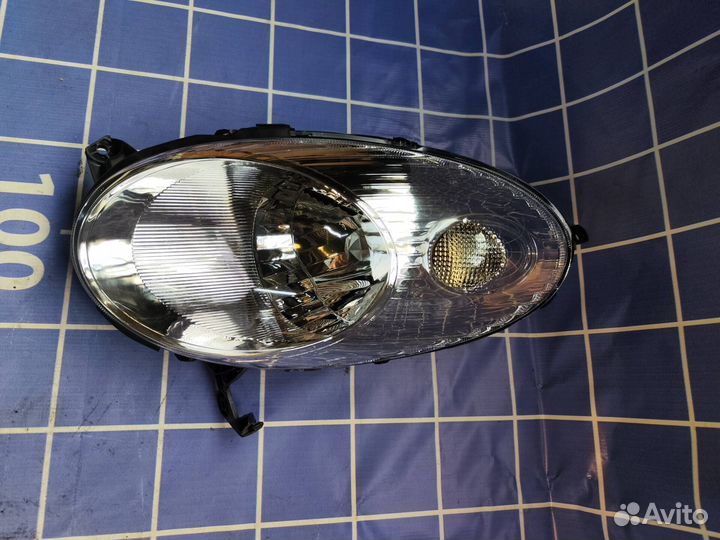 Фара левая Ниссан Микра 26060AX700