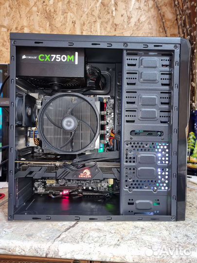 Игровой пк intel i7/RX56 Vega/16 гб озу/ssd512 гб