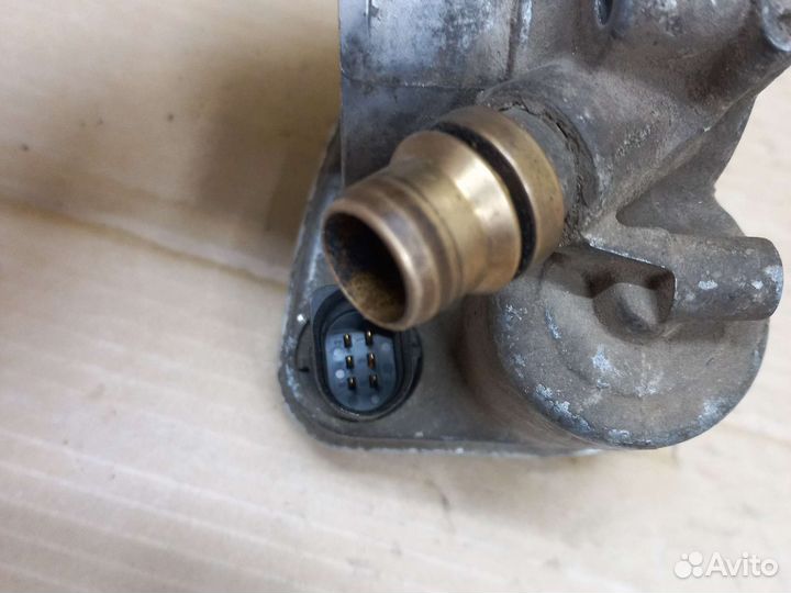 Дросельная заслонка Опель Астра Н