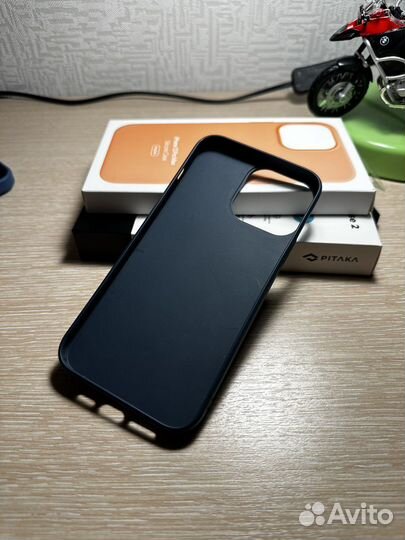 Набор чехлов на iPhone 13 pro max