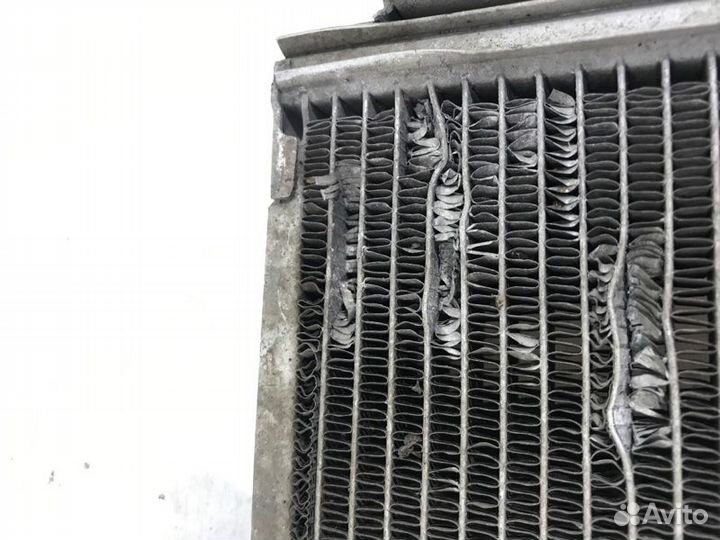 Радиатор кондиционера передний Toyota Camry V50