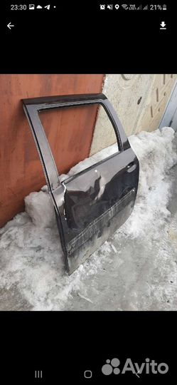 Дверь левая задняя largus