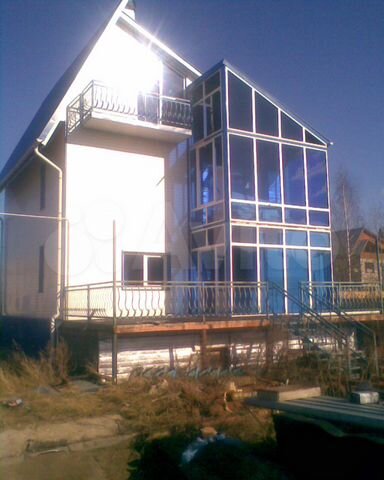 Дом 190 м² на участке 9 сот.