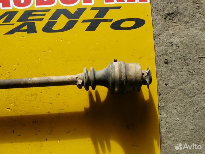 Привод правый для Renault Scenic Megane 1