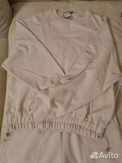 Костюм спортивный