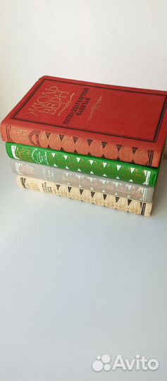 Библиотека приключений