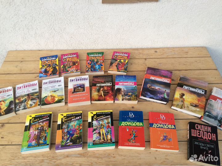 Книги в ассортименте 4 фото