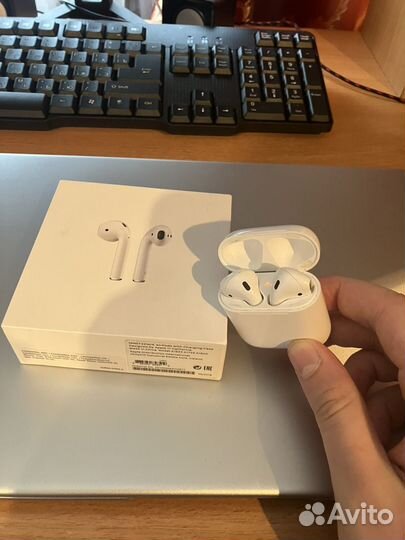 Airpods