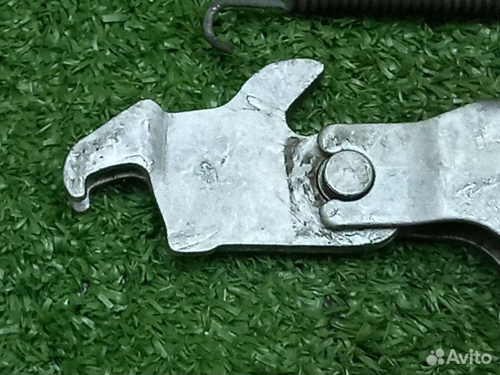 Механизм стояночного тормоза левый Land Rover