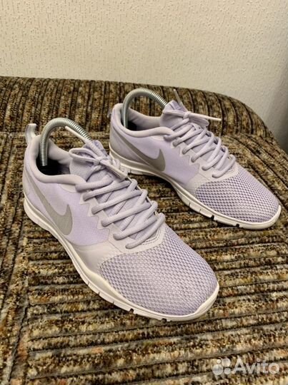 Кроссовки Nike Flex Essential