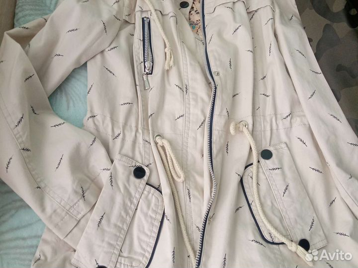 Ветровка для девочки