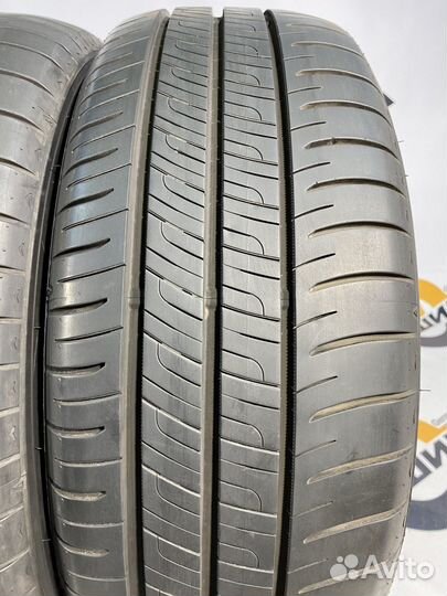 Dunlop Enasave RV505 215/55 R17 97V