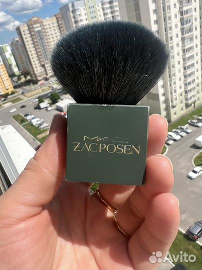 Кисть для макияжа MAC лимитка