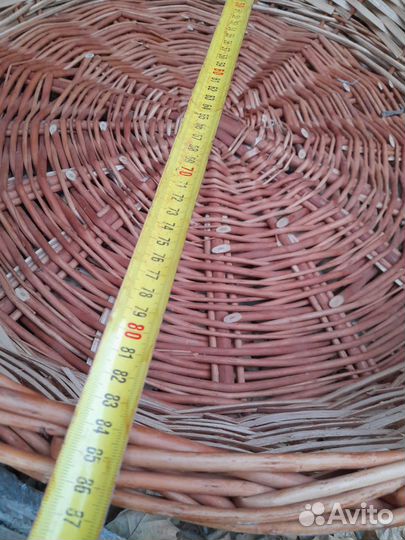 Корзина плетеная большая