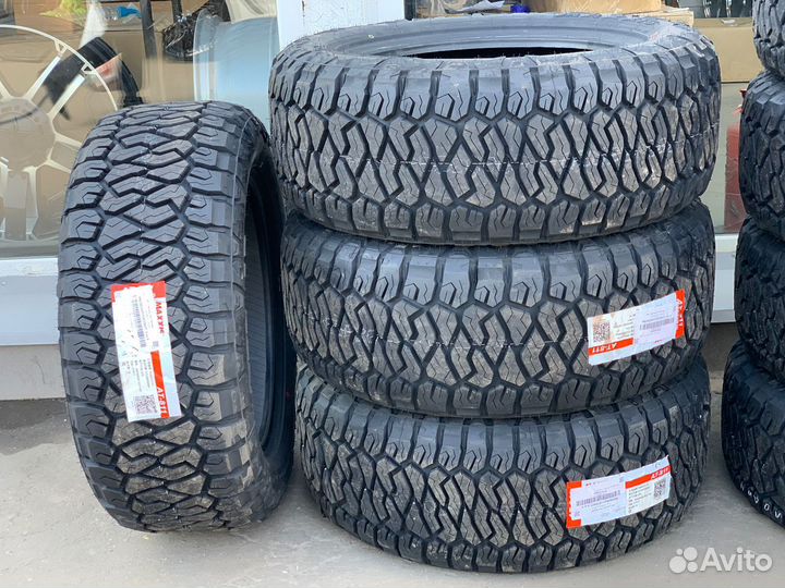 Maxxis AT-811 Razr AT 285/55 R20 122S