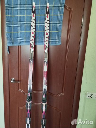 Беговые лыжи Atomic