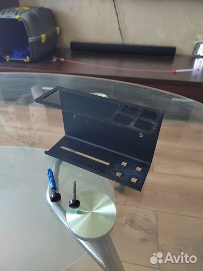 Держатель для зубных щеток