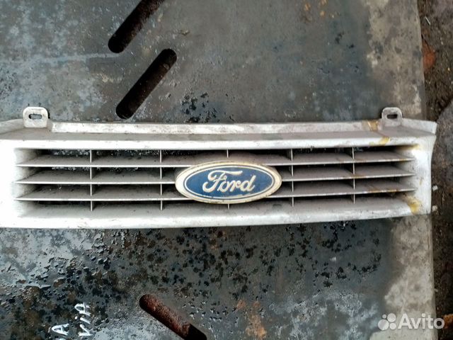 Решетка радиатора ford sierra (1990-1993)
