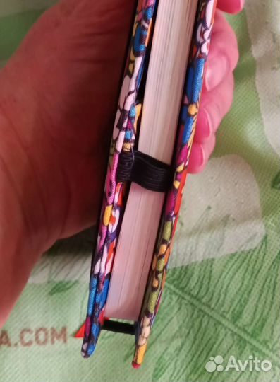 Блокнот,записная книжка с нелинованным блоком