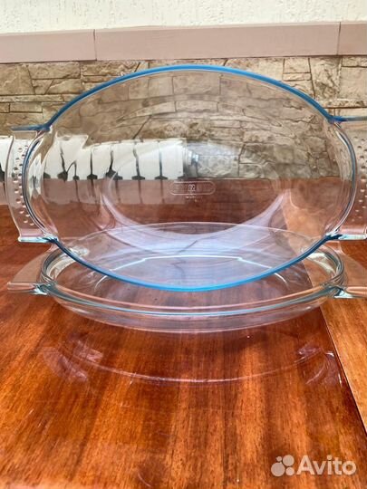 Стеклянная кастрюля