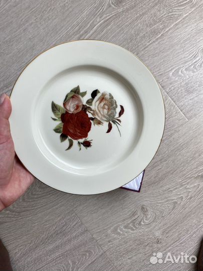 Набор тарелок