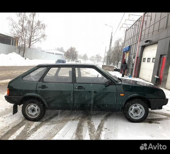 ВАЗ 2109 1.5 МТ, 2004, битый, 89 680 км