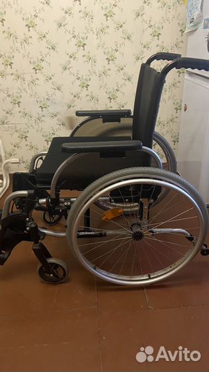 Коляска инвалидная