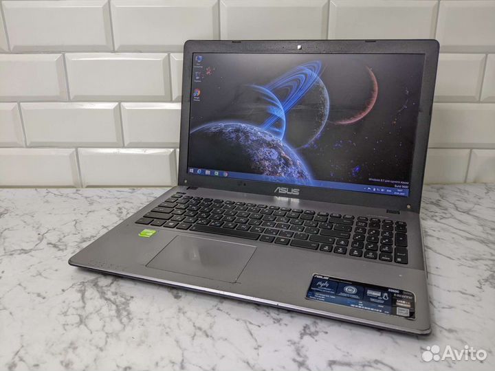 Ноутбук Asus X550CC