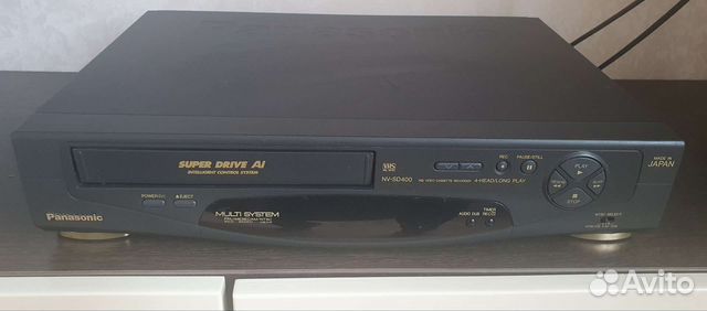 Видеомагнитофон Panasonic NV-SD400