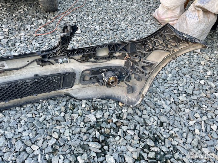 Передний бампер Mercedes w204 дорест