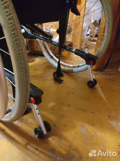 Коляска инвалидная