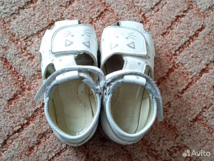 Сандалии для девочки 22 размер