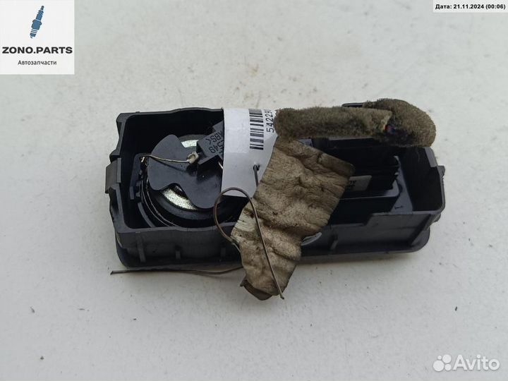 Кнопка стеклоподъемника заднего левого 09185959 на Opel Signum