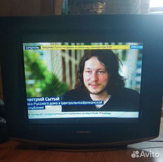 Телевизор samsung