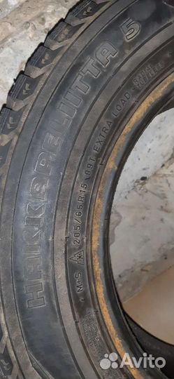 Nokian Tyres Hakkapeliitta 5 205/65 R15 94T