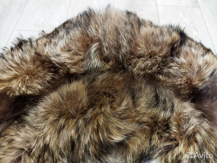 Воротник,мех,шкура енота