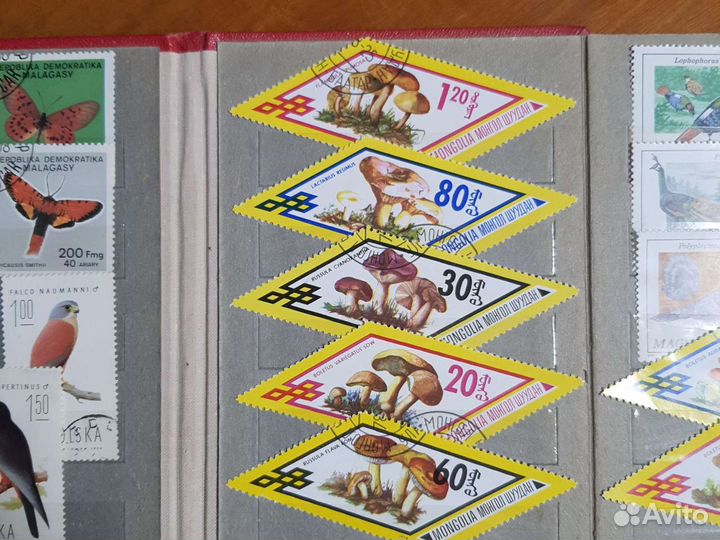 Почтовые марки грибы, бабочки