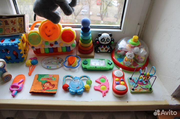 Игрушки Погремушки Пирамида Бутылки Avent