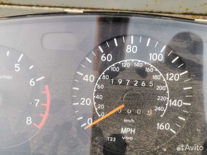 Щиток приборов Carina e в милях