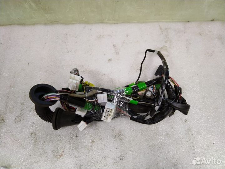 Проводка передней левой двери Toyota Rav 4 40 рест